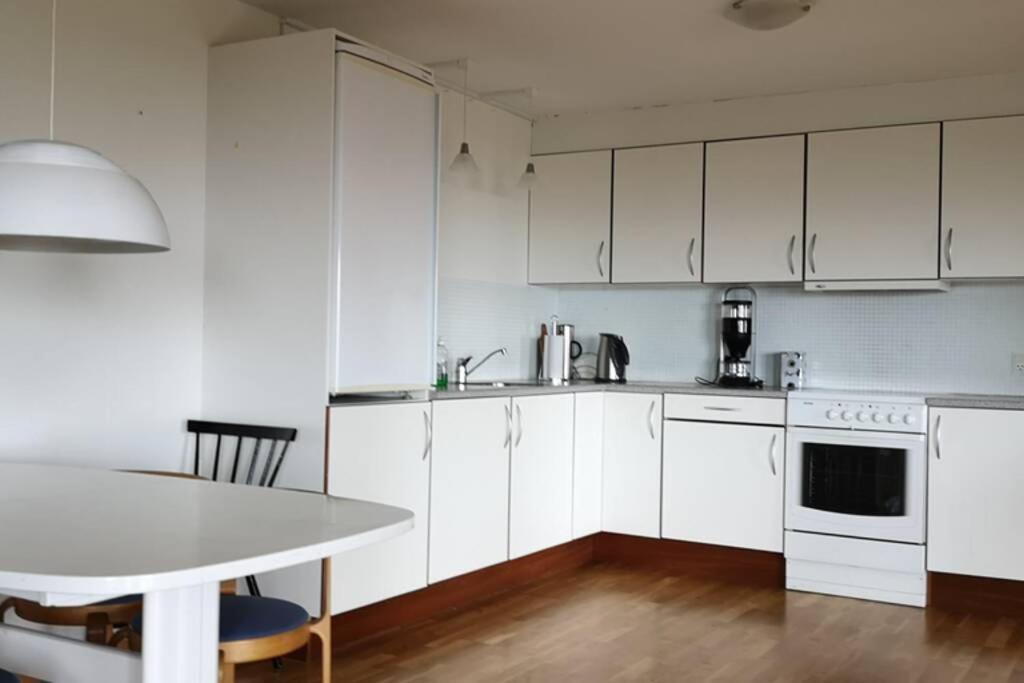 Large Apartment With Fabulous View Of Tórshavn Exterior foto